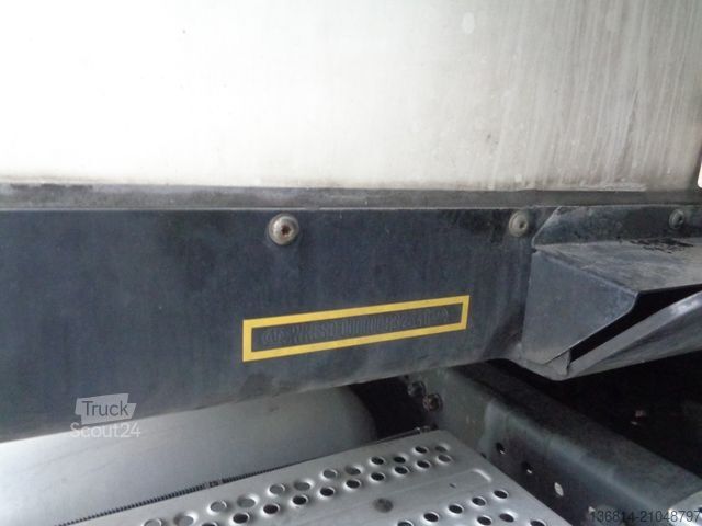 Semi-remorque frigorifique KRONE SD Carrier Doppelstock Trennwand Liftachse