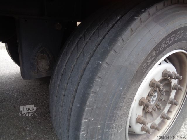 Semi-remorque frigorifique KRONE SD Carrier Doppelstock Trennwand Liftachse