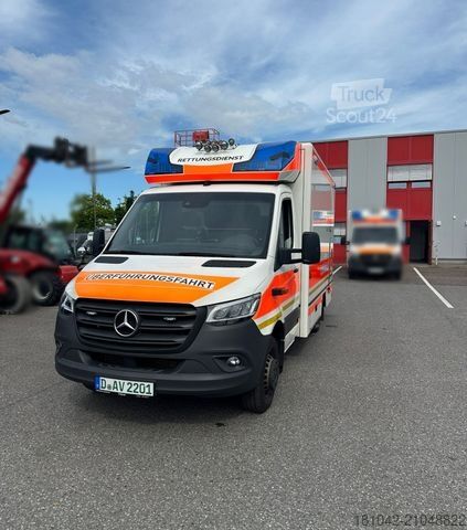 Fire truck MERCEDES-BENZ Sprinter Rettungswagen