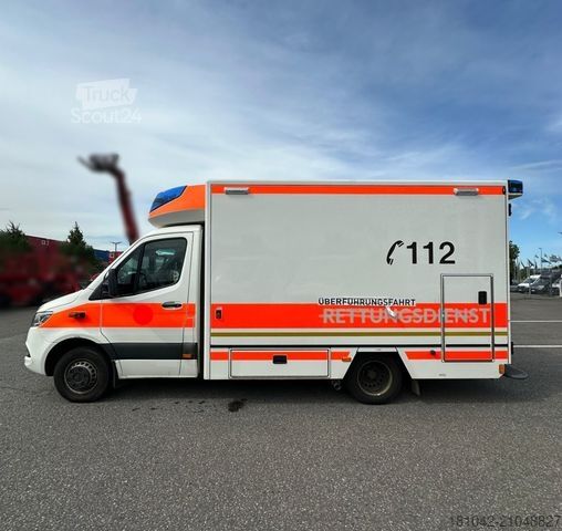 Fire truck MERCEDES-BENZ Sprinter Rettungswagen
