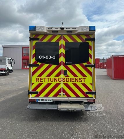 Fire truck MERCEDES-BENZ Sprinter Rettungswagen