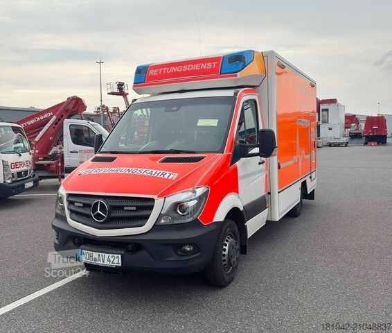Fire truck MERCEDES-BENZ Sprinter Rettungswagen