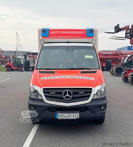 Fire truck MERCEDES-BENZ Sprinter Rettungswagen