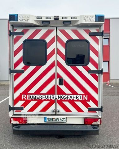 Fire truck MERCEDES-BENZ Sprinter Rettungswagen