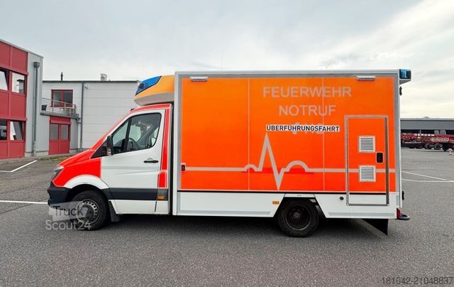 Fire truck MERCEDES-BENZ Sprinter Rettungswagen