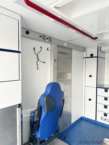 Fire truck MERCEDES-BENZ Sprinter Rettungswagen