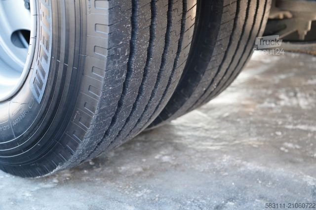 Refrigerated truck IVECO EUROCARGO 160E25 E6 / FIRANKA  6 m / SOLOWKA /