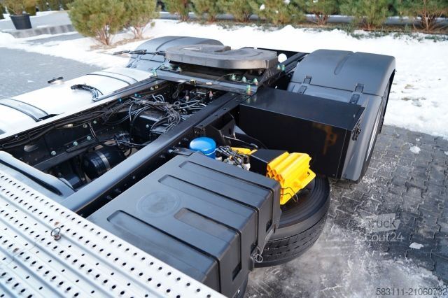 Стандартний тягач MAN TGS 18. 440 / XLX / NAVI 