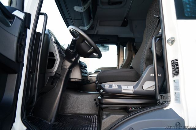 Стандартний тягач MAN TGS 18. 440 / XLX / NAVI 