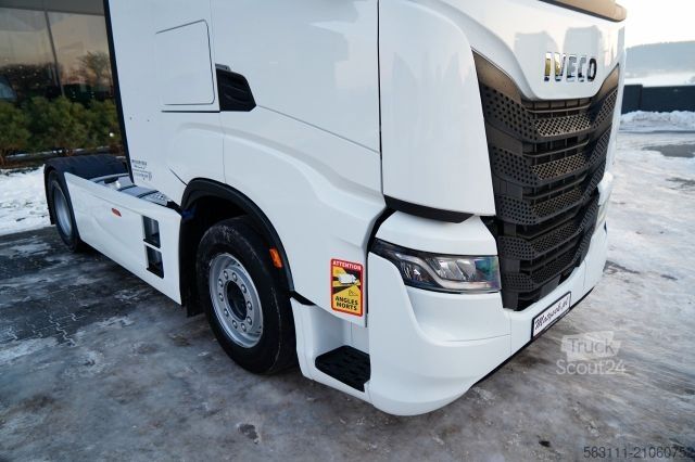 Standard tractor unit IVECO S-WAY / 530 / RETARDER / I-PARK COOL / 