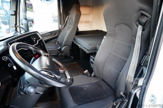 Standard tractor unit IVECO S-WAY / 530 / RETARDER / I-PARK COOL / 