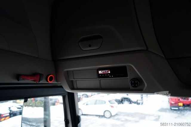 Standard tractor unit IVECO S-WAY / 530 / RETARDER / I-PARK COOL / 