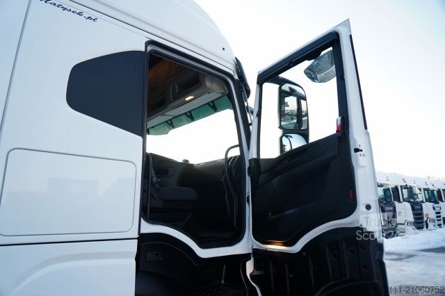 Standard tractor unit IVECO S-WAY / 530 / RETARDER / I-PARK COOL / 