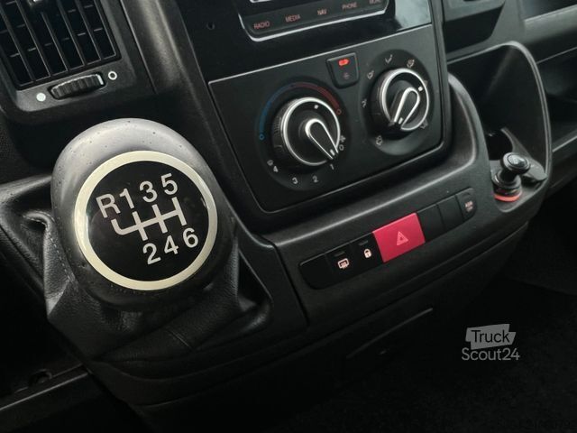 Furgone ribaltabile CITROEN Jumper 2.2 Hdi Doppelkabine Dreiseitenkipper Ahk