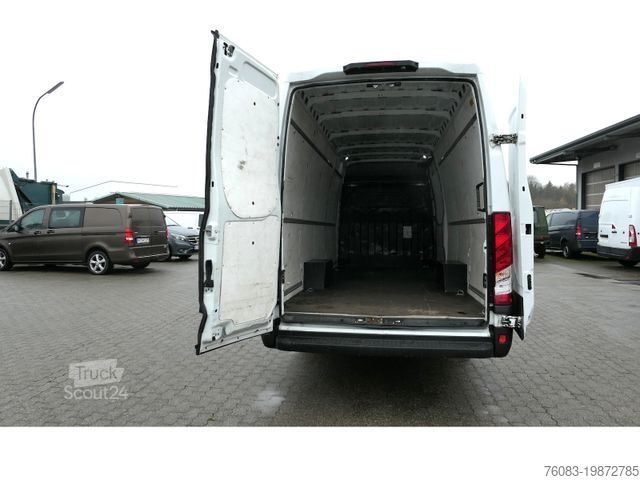 Magas tetős furgon IVECO Daily35-160 Maxi Hi-Matik Klima Kamera Navi