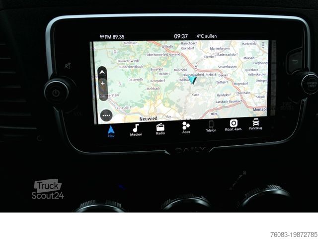 Magas tetős furgon IVECO Daily35-160 Maxi Hi-Matik Klima Kamera Navi