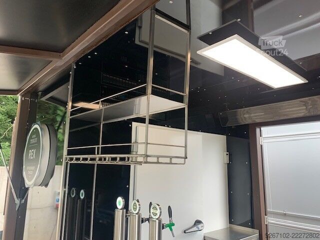 Prodajni tovornjak LC Gastroservice 