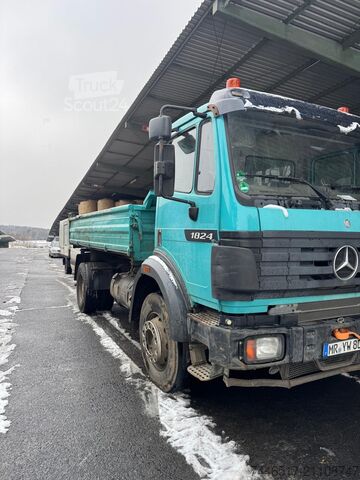 Tipper truck Mercedes-Benz 1824