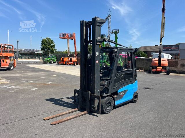 Heftruck Linde E30L-01 side-shift 6.62m heating (1846)