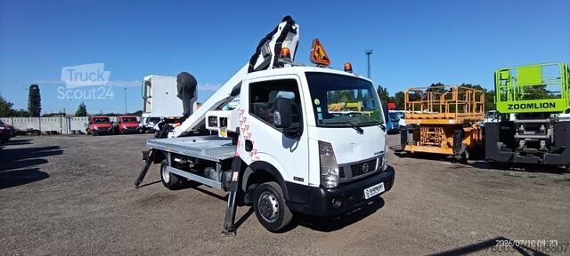 Dobozos furgon Nissan Cabstar Oil&Steel Scorpion 1812 - 18 m