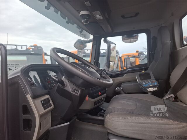 Tipper truck MAN TGM 18.250