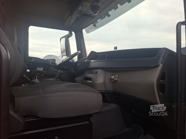 Tipper truck MAN TGM 18.250