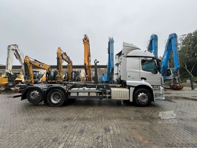 Система крюкових кронштейнів Mercedes-Benz Actros 2543