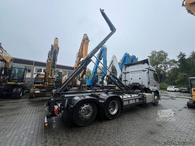 Система крюкових кронштейнів Mercedes-Benz Actros 2543