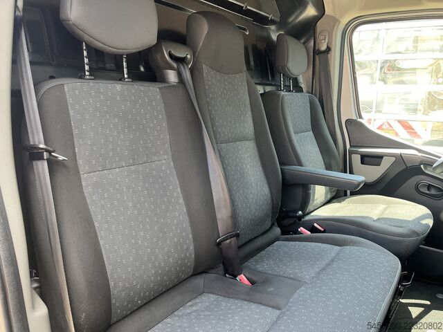 Korkeakattoinen farmari Opel Movano 2.3 CDTI L2H2 170pk Automaat Airco Cruis...