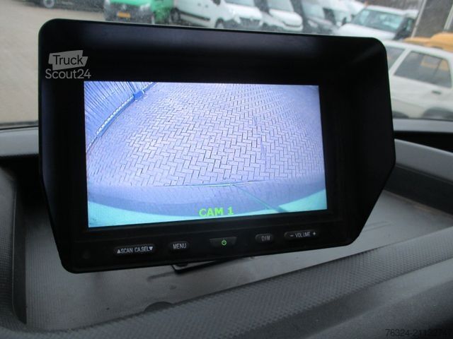 High top van RENAULT Master 2.3DCI Klima Navi Kamara Netto ¤7450,=