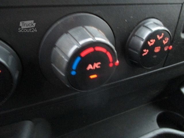 High top van RENAULT Master 2.3DCI Klima Navi Kamara Netto ¤7450,=