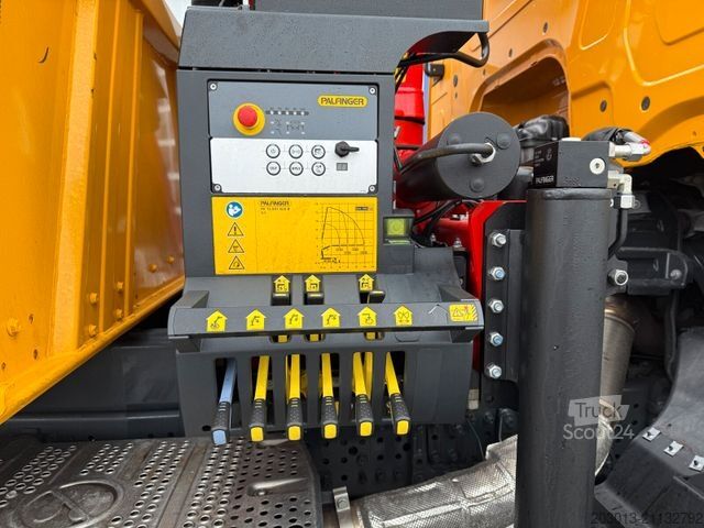 Autokran MERCEDES-BENZ AROCS 1843 4x2 Kipper Kran Palfinger PK12.501
