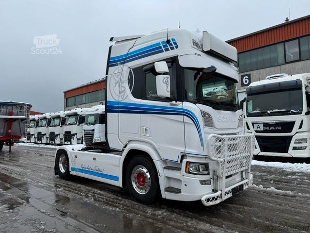 Standard tractor unit SCANIA R 500 * RETARDER * STANDKLIMA * ALCOA * LEDER *
