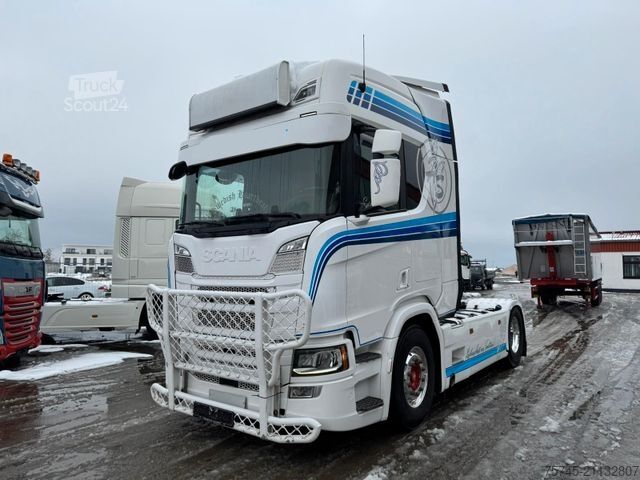 Standard tractor unit SCANIA R 500 * RETARDER * STANDKLIMA * ALCOA * LEDER *