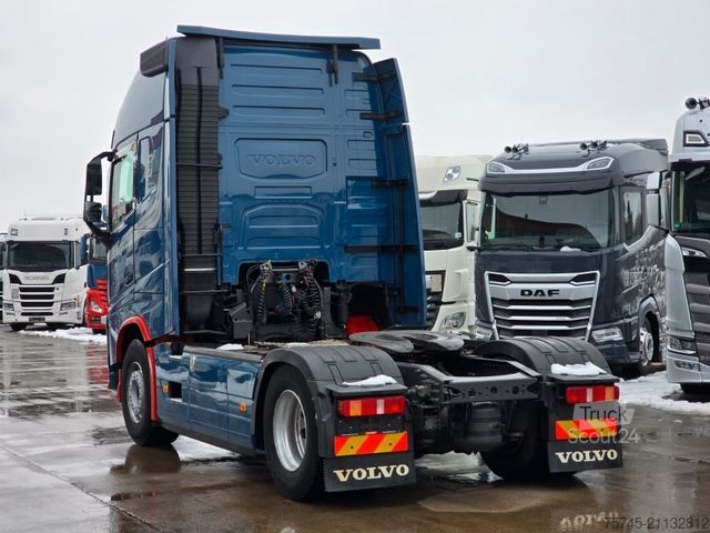 Standardowy ciągnik siodłowy VOLVO FH 500*TOP*ACC * 2X TANK * SPURASS. * STANDKLIMA