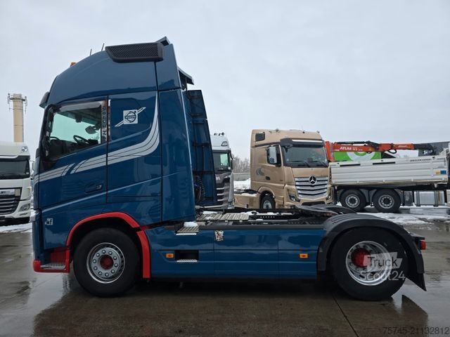 Standardowy ciągnik siodłowy VOLVO FH 500*TOP*ACC * 2X TANK * SPURASS. * STANDKLIMA