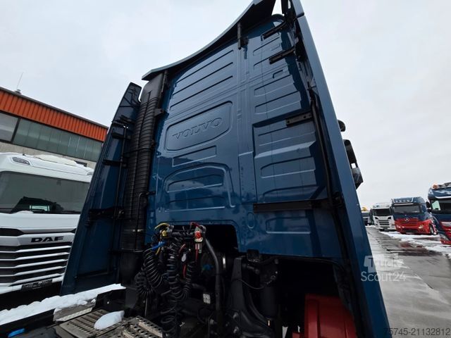 Standardowy ciągnik siodłowy VOLVO FH 500*TOP*ACC * 2X TANK * SPURASS. * STANDKLIMA