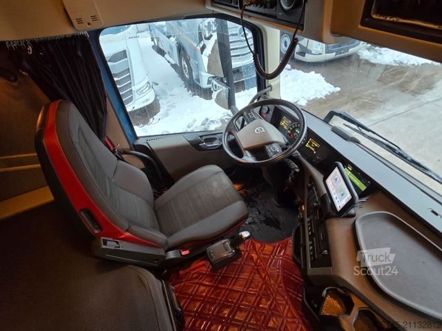 Standardowy ciągnik siodłowy VOLVO FH 500*TOP*ACC * 2X TANK * SPURASS. * STANDKLIMA