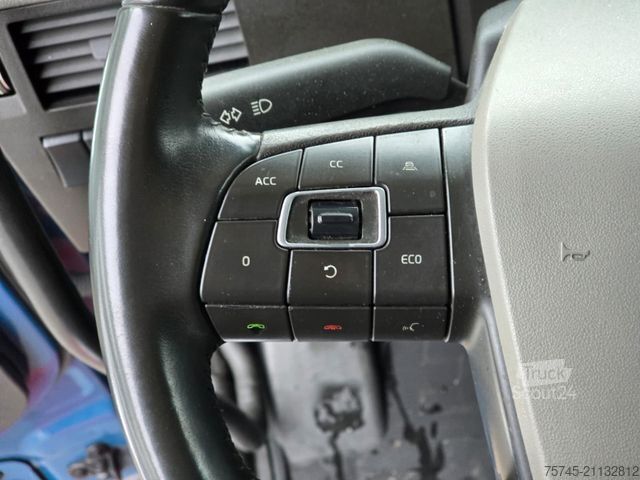 Standardowy ciągnik siodłowy VOLVO FH 500*TOP*ACC * 2X TANK * SPURASS. * STANDKLIMA