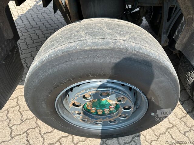 Kravas automašīnai uzstādīts celtnis MERCEDES-BENZ Actros 3251 L/ V8/ Fassi F 660 AXP.25/ 16m=3.1t