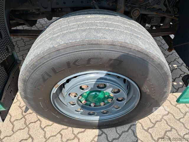 Kravas automašīnai uzstādīts celtnis MERCEDES-BENZ Actros 3251 L/ V8/ Fassi F 660 AXP.25/ 16m=3.1t