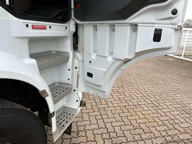 Kravas automašīnai uzstādīts celtnis DAF XF 510 LL/ Retarder/ Hiab 262 E-8+Funk+5+6 Kreis