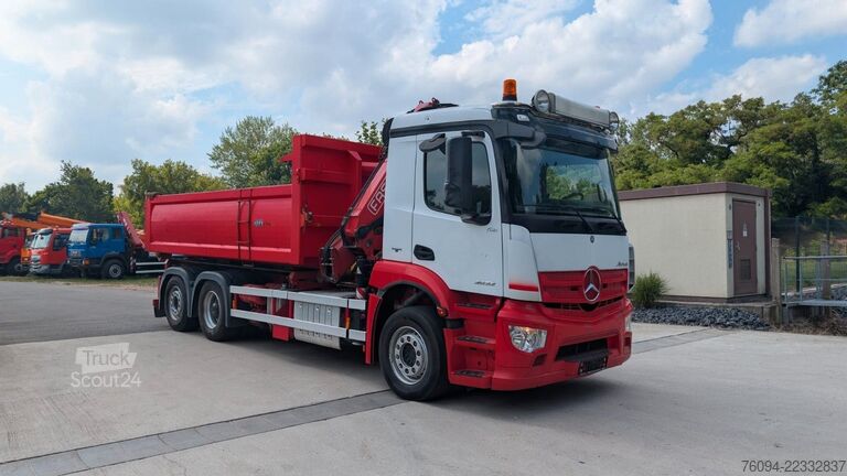 Sklápač MERCEDES-BENZ Arocs 2532 Kipper Bordmatik KRAN lift/lenk
