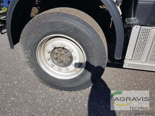 Autocamion cu destinație specială Daimler Benz UNIMOG