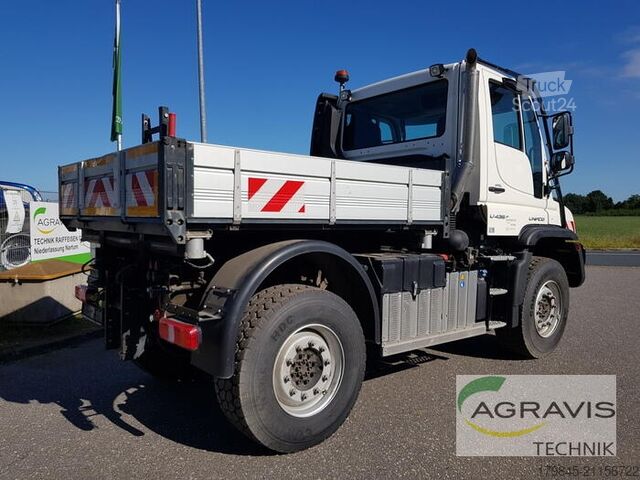 Autocamion cu destinație specială Daimler Benz UNIMOG