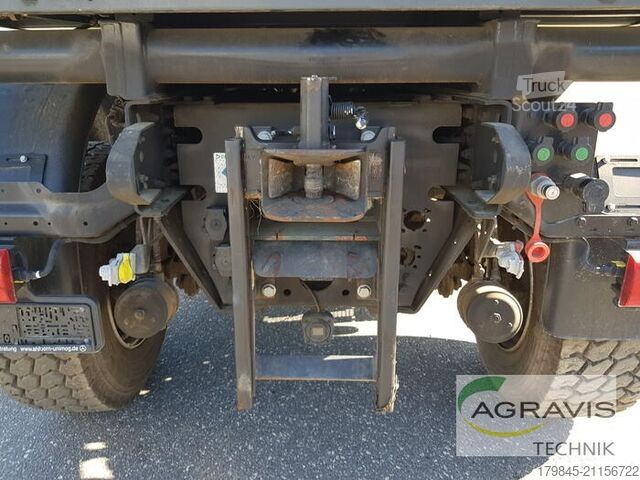 Autocamion cu destinație specială Daimler Benz UNIMOG