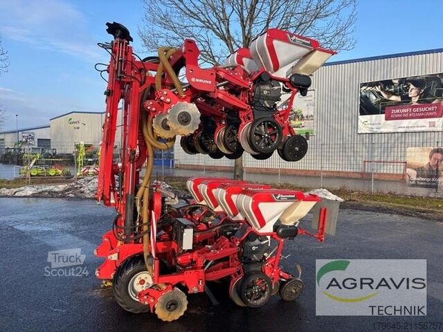 Hassas ekim makinesi Kverneland OPTIMA HD E-DRIVE inkl. Kverneland DF1 Fronttank