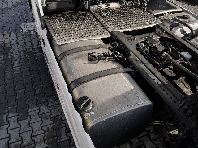 Стандартный седельный тягач DAF XG 480 FT + INTARDER + 2x TANK + FULL SPOILER