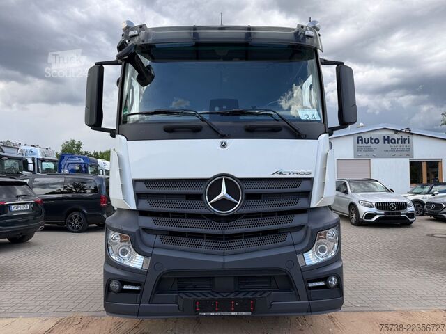 Camião de materiais perigosos MERCEDES-BENZ Actros 1853 LS/Retarder/Hydraulik/ADR GEFAHRGUT