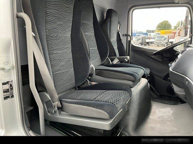 Transporter Fahrgestell MERCEDES-BENZ Atego 818 L Pritsche 6,20m*Klima*nur 55TKM!*TOP!